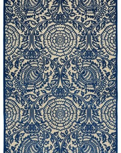 NAVY AND BEIGE RUG   5′ X 7.6