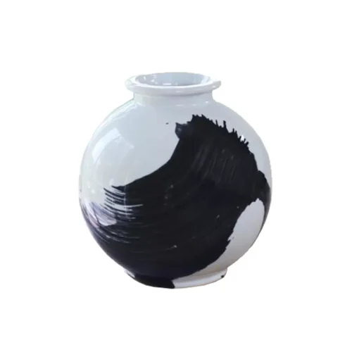 MAVERICK SMALL VASE