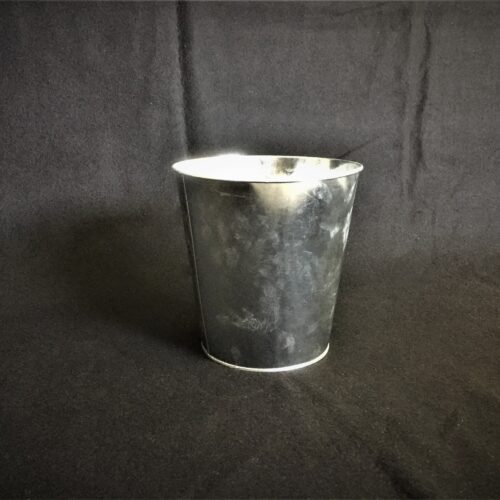 7″ TIN PLANTER