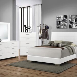 BOYD QUEEN BED W/ NAIL HEAD TRIM IN IVORY