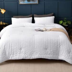 AVELOM SEERSUCKER KING COMFORTER SET, WHITE